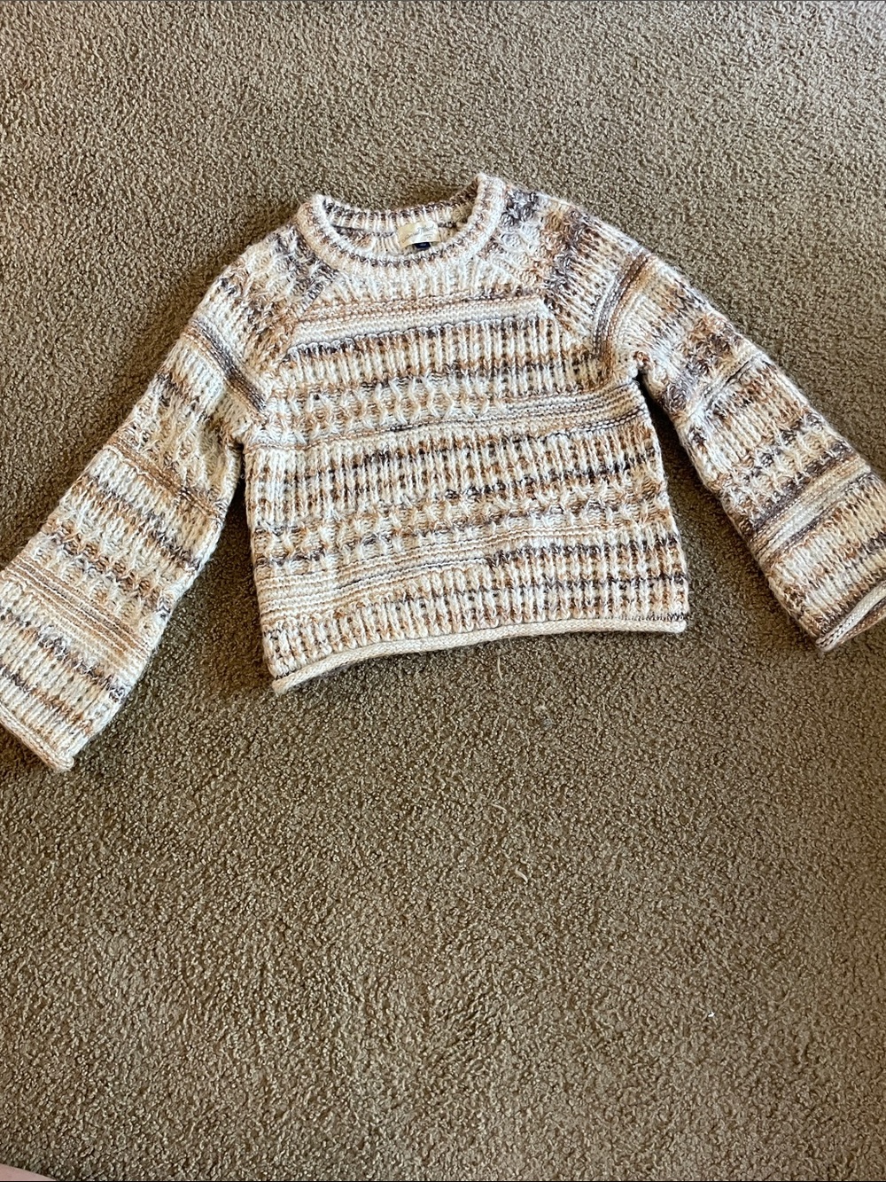 Universal Thread Cream and Brown Marled Crewneck Sweater